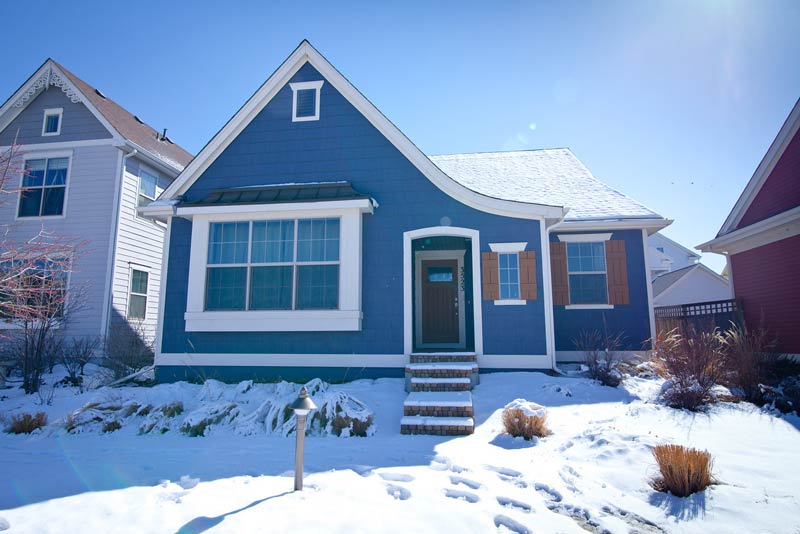 Crash Pads in Denver (DEN) with Blocked Inn